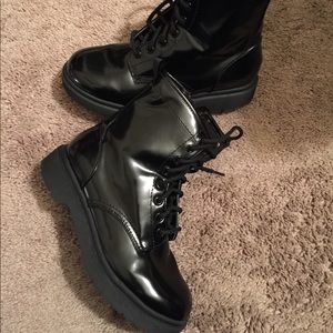 Mossimo Black Boots